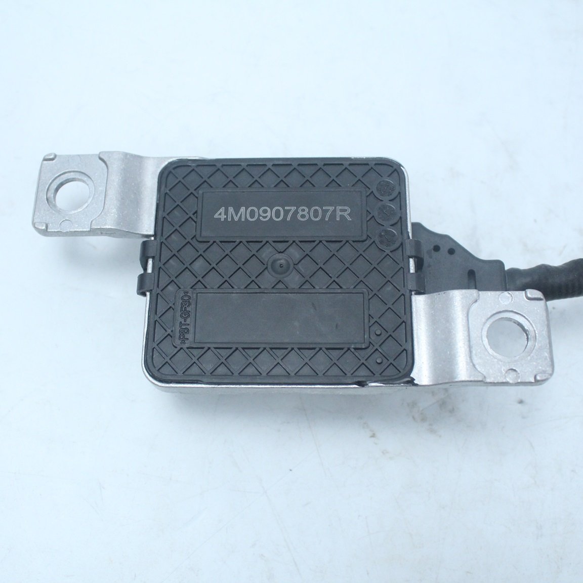 4M0907807R 4M0907807AQ 4M0907807AK 4M0907807G 4M0907807AF NOX Sensor For AUDI - 图片 4